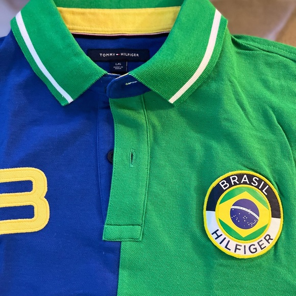 Tommy Hilfiger Brasil Polo Size Large - Picture 4 of 5